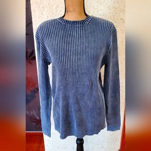 Mens sweater. Report collection.  Size medium